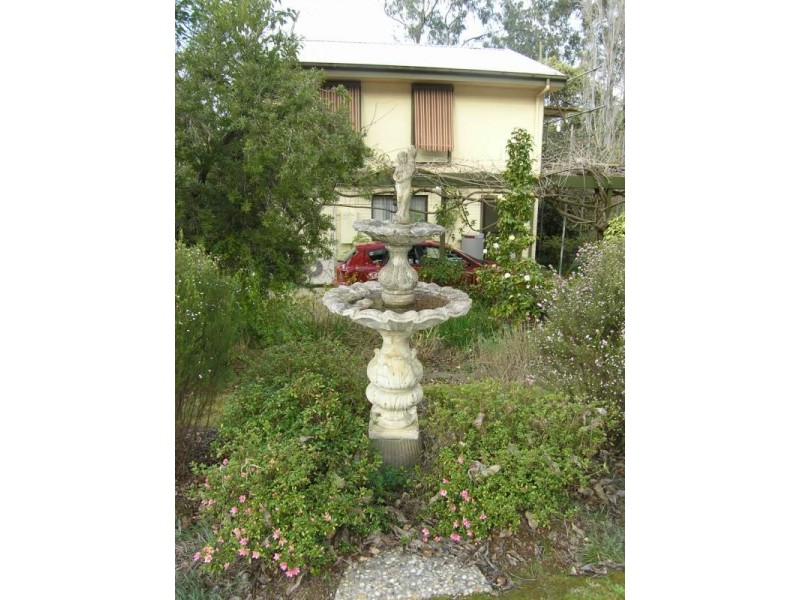 32 Bakers Gully Road, Bright VIC 3741