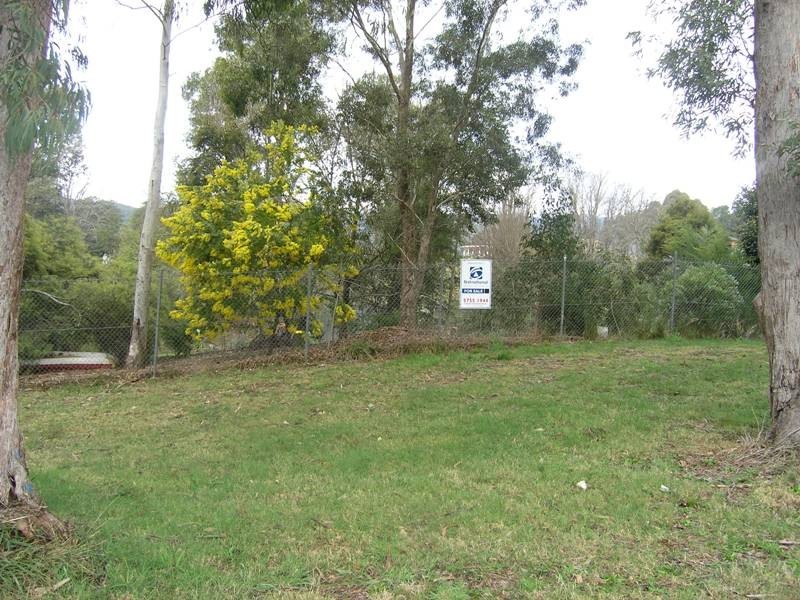 Lot 2,  Deacon Avenue, Bright VIC 3741