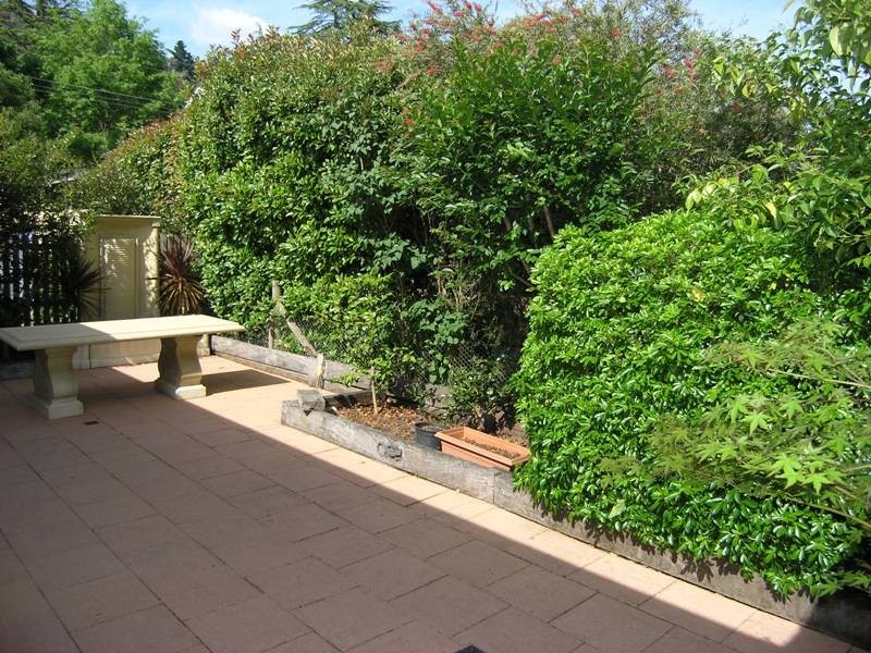 2/99-101 Delany Avenue, Bright VIC 3741