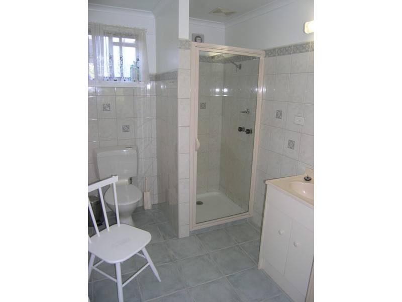 25 Bakers Gully Road, Bright VIC 3741