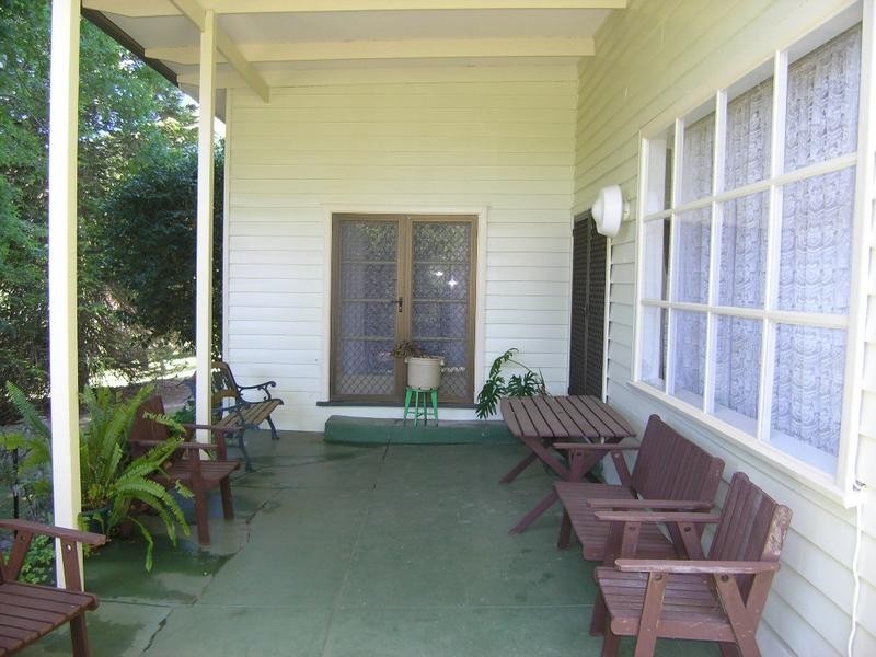 25 Bakers Gully Road, Bright VIC 3741