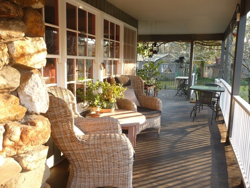 8 Tyntynder Lane, Bright VIC 3741