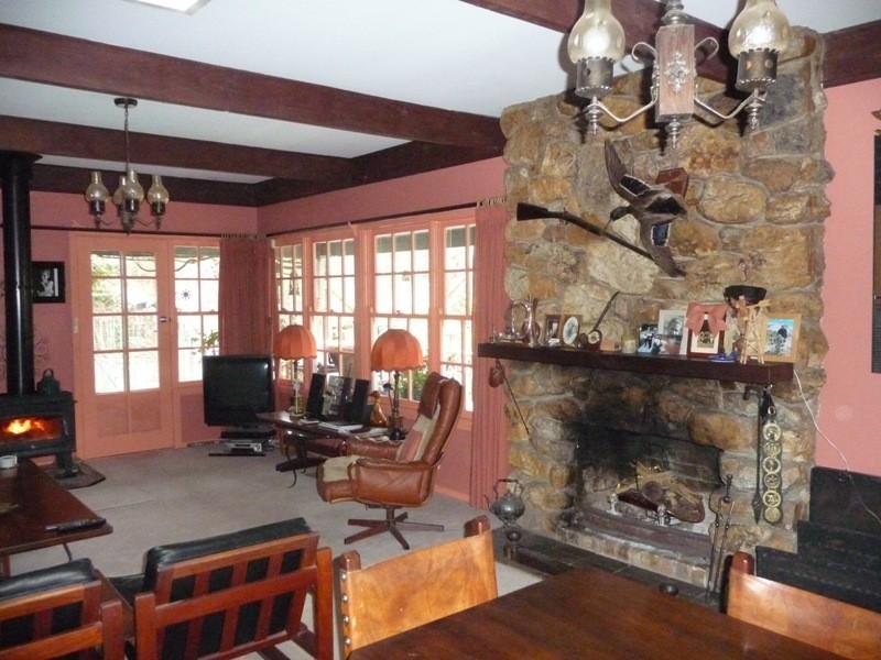 8 Tyntynder Lane, Bright VIC 3741