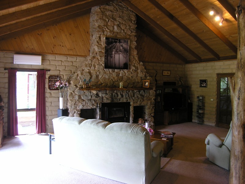 71 Feathertop Track, Harrietville VIC 3741