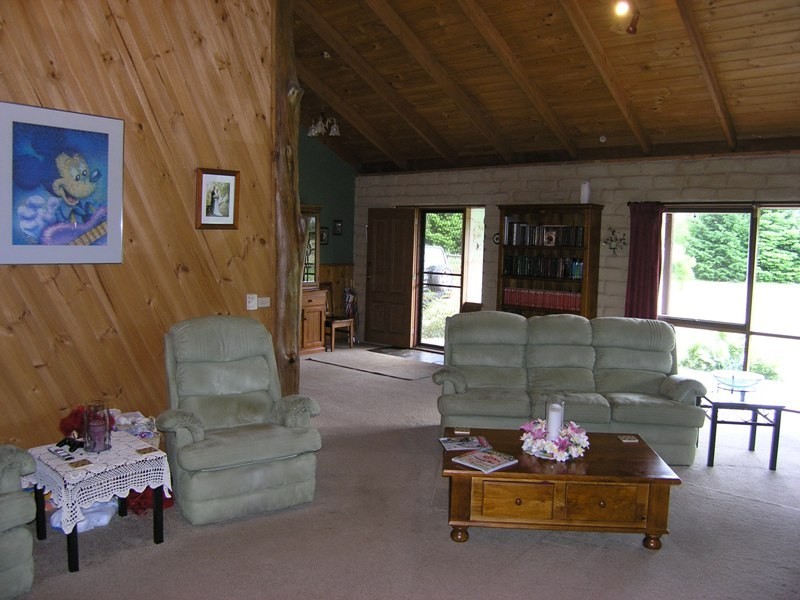 71 Feathertop Track, Harrietville VIC 3741