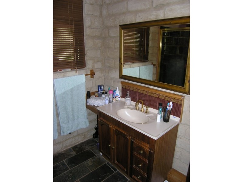 71 Feathertop Track, Harrietville VIC 3741