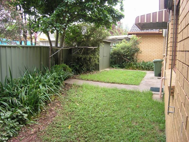 1/1a Wood St, Bright VIC 3741