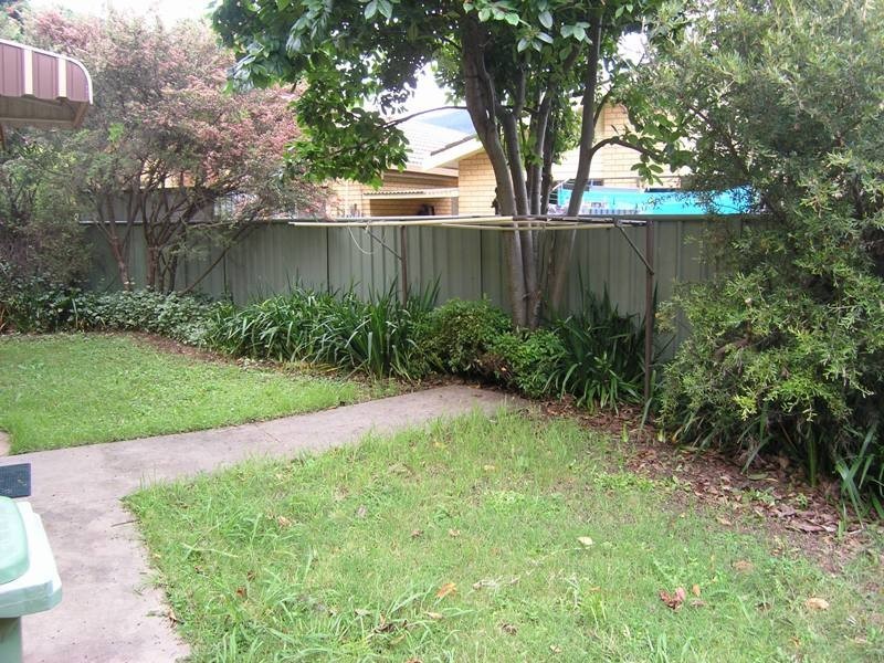 1/1a Wood St, Bright VIC 3741