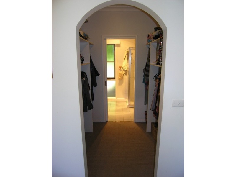 21 Lumley Drive, Bright VIC 3741