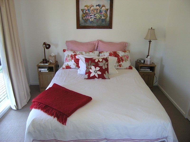 21 Lumley Drive, Bright VIC 3741