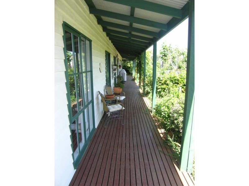 21 Lumley Drive, Bright VIC 3741