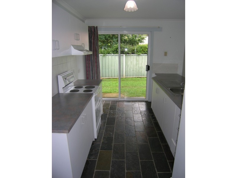 16 Lumley Drive, Bright VIC 3741