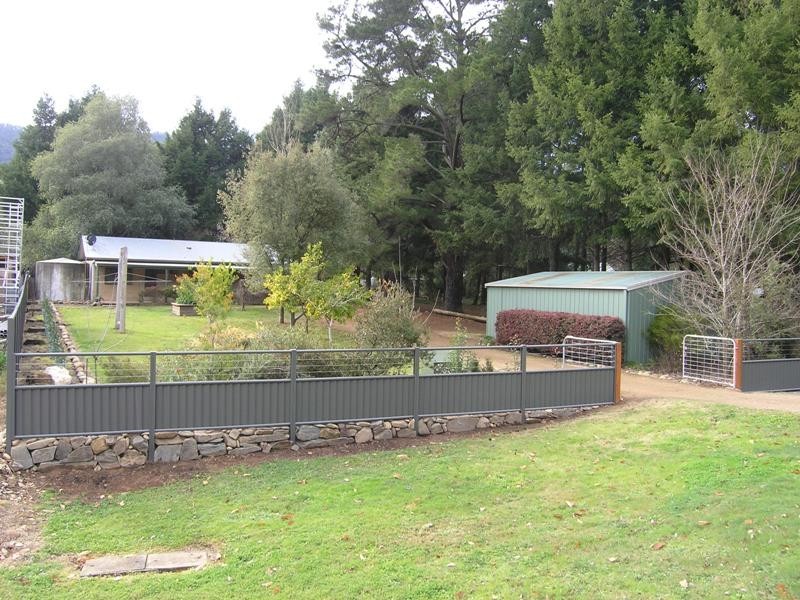 943 Great Alpine Road, Freeburgh VIC 3741