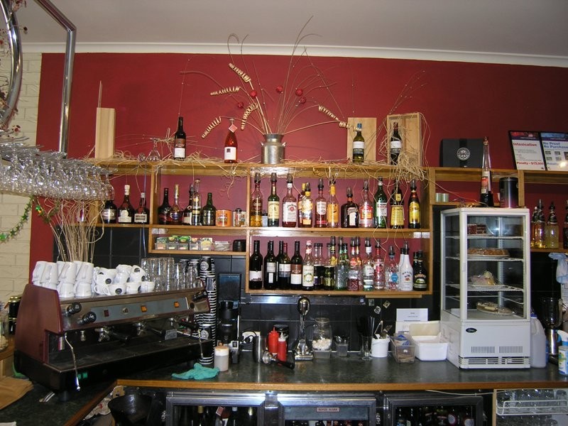 8 Anderson Street, Bright VIC 3741