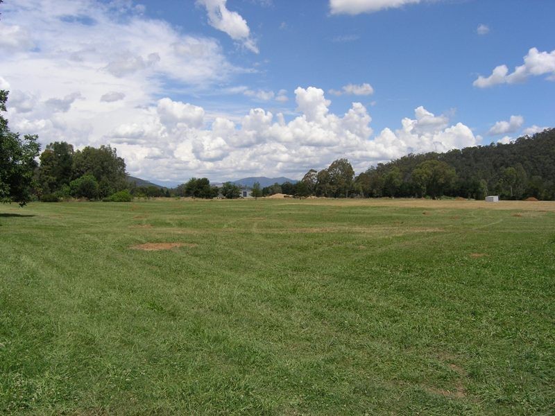 5962 Great Alpine Road, Eurobin VIC 3739