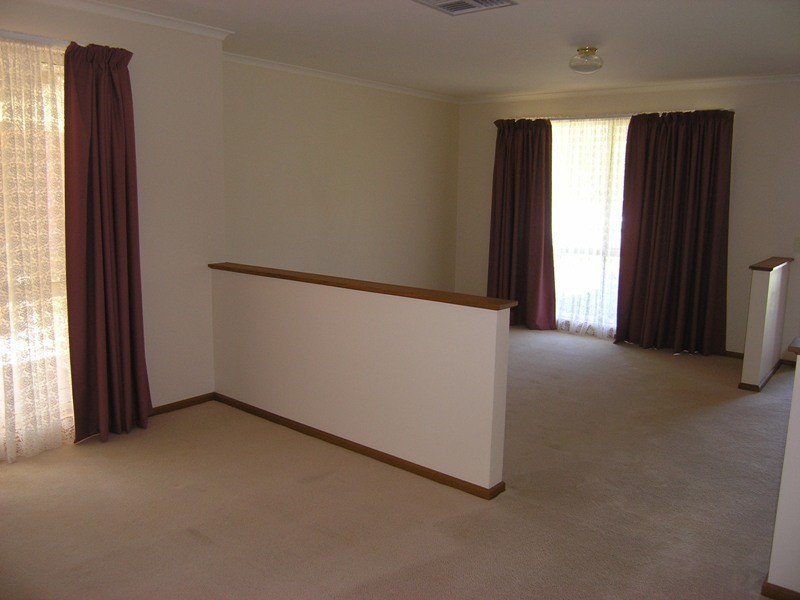 7 Lumley Drive, Bright VIC 3741