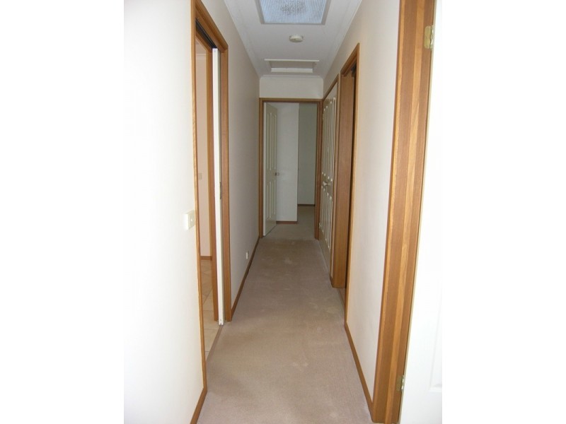 7 Lumley Drive, Bright VIC 3741