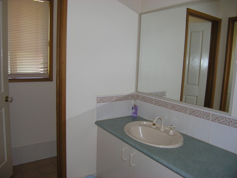 7 Lumley Drive, Bright VIC 3741