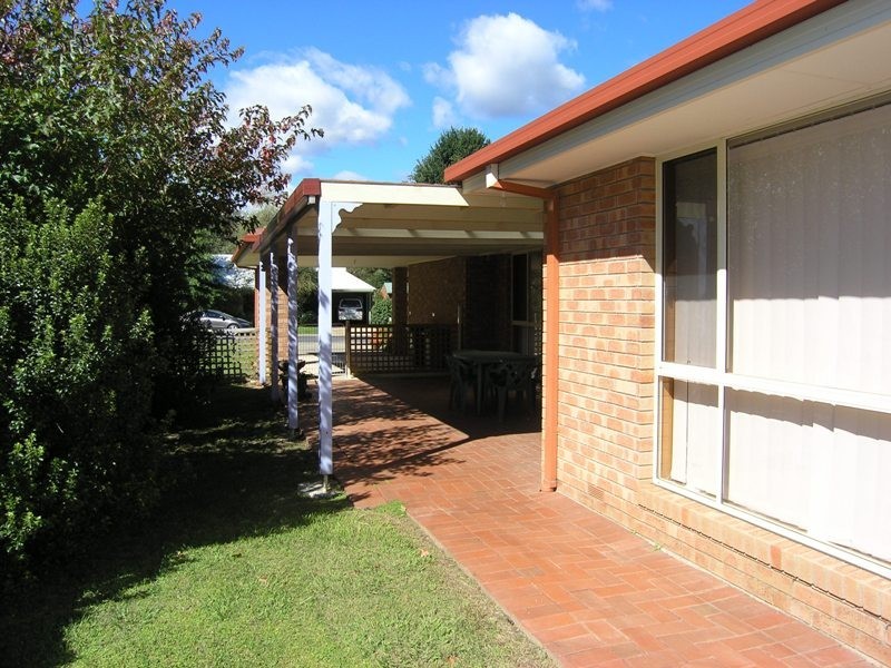 7 Lumley Drive, Bright VIC 3741