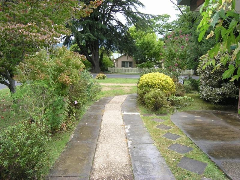 65 Delany Avenue, Bright VIC 3741