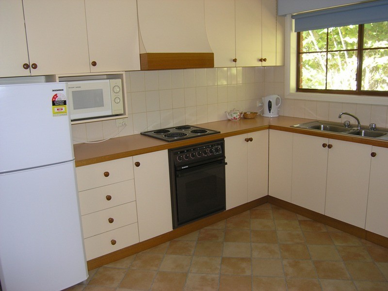 4/1-5 Racecourse Road, Bright VIC 3741