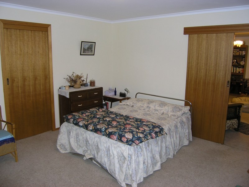 23 Hawthorn Lane, Bright VIC 3741