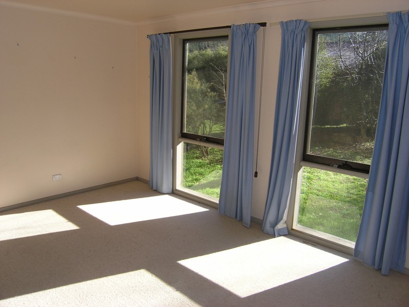 3 Lumley Drive, Bright VIC 3741