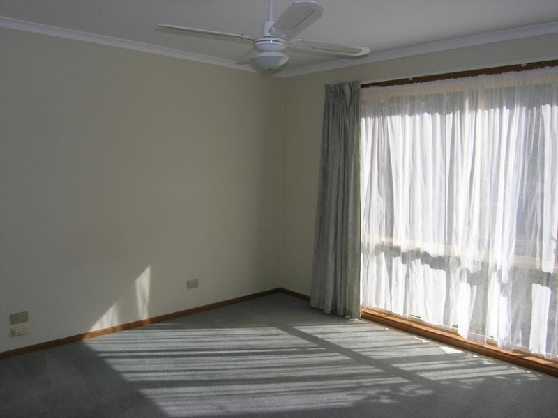 8 Mt Porepunkah Rd, Bright VIC 3741