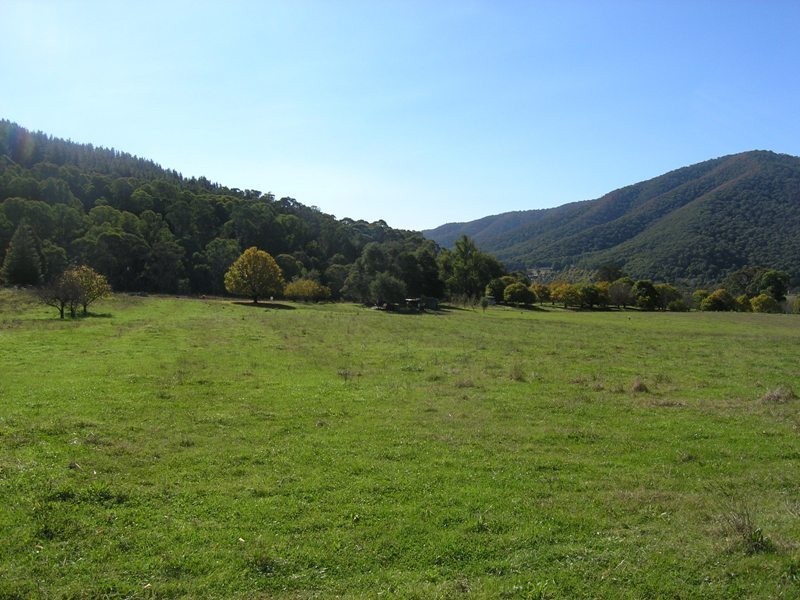 CA S3 Jagoes Gully Road, Wandiligong VIC 3744