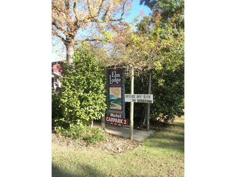 6 Wood Street, Bright VIC 3741