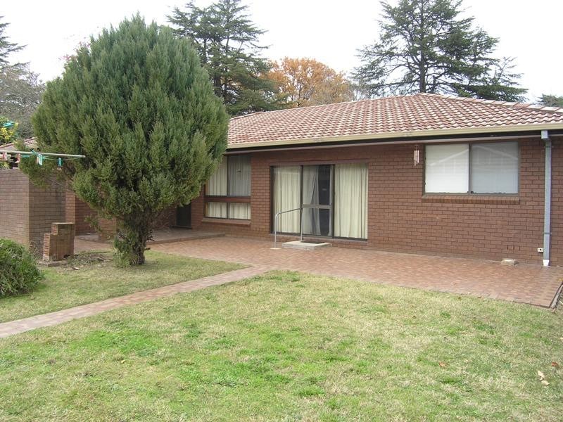 43 Delany Avenue, Bright VIC 3741