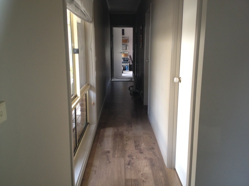 8 Lumley Dve, Bright VIC 3741