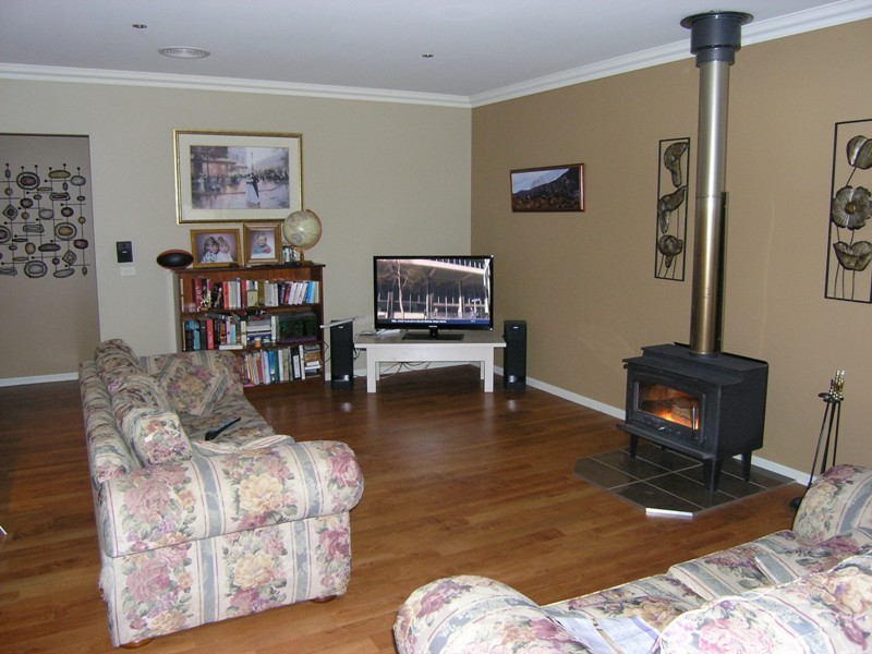 20 Hughes Lane, Eurobin VIC 3739