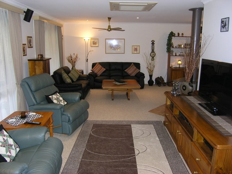 21 Mystic Lane, Bright VIC 3741