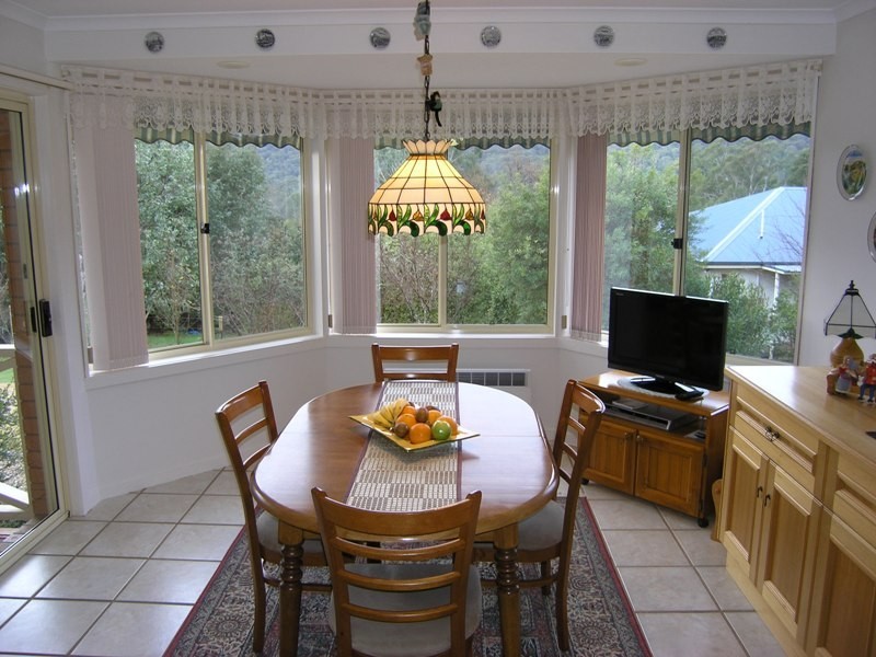 21 Mystic Lane, Bright VIC 3741