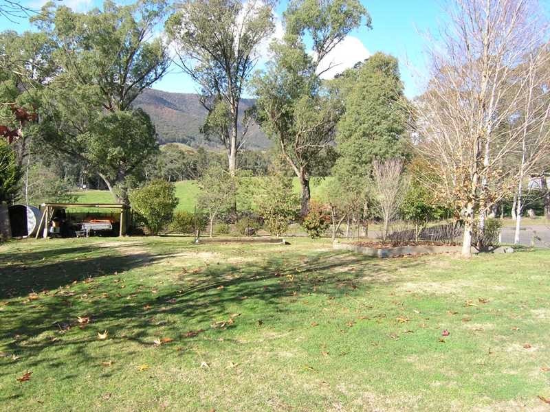 21 Mystic Lane, Bright VIC 3741