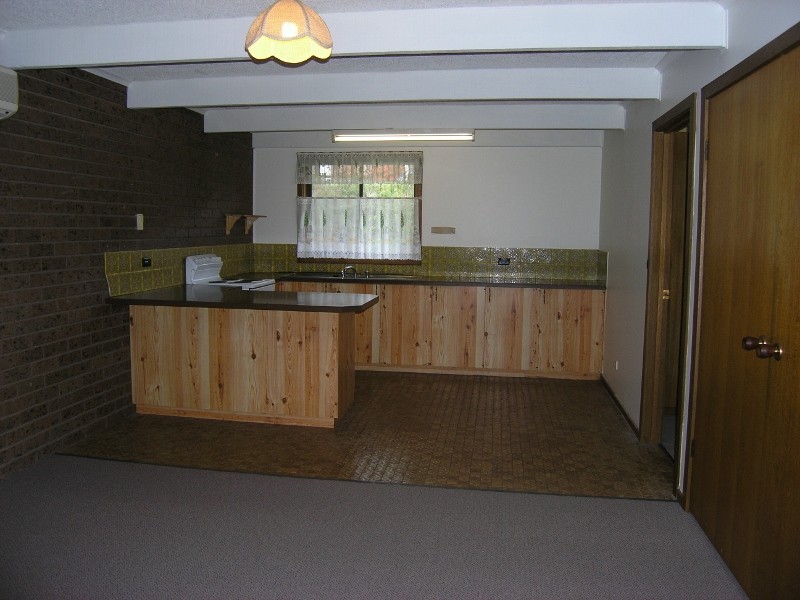 2/56 Cobden St, Bright VIC 3741