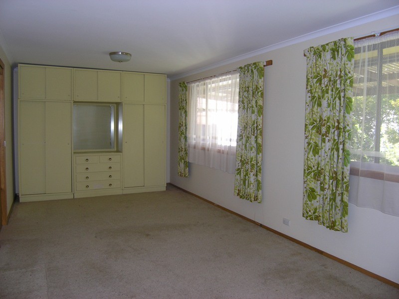 23 Hawthorn Lane, Bright VIC 3741