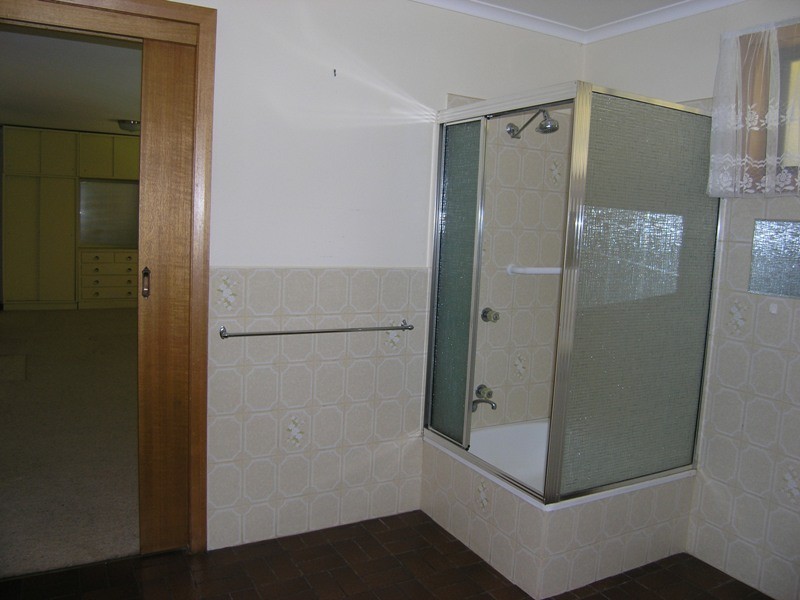 23 Hawthorn Lane, Bright VIC 3741