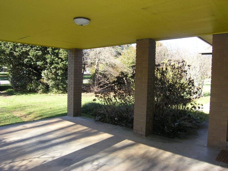 23 Hawthorn Lane, Bright VIC 3741