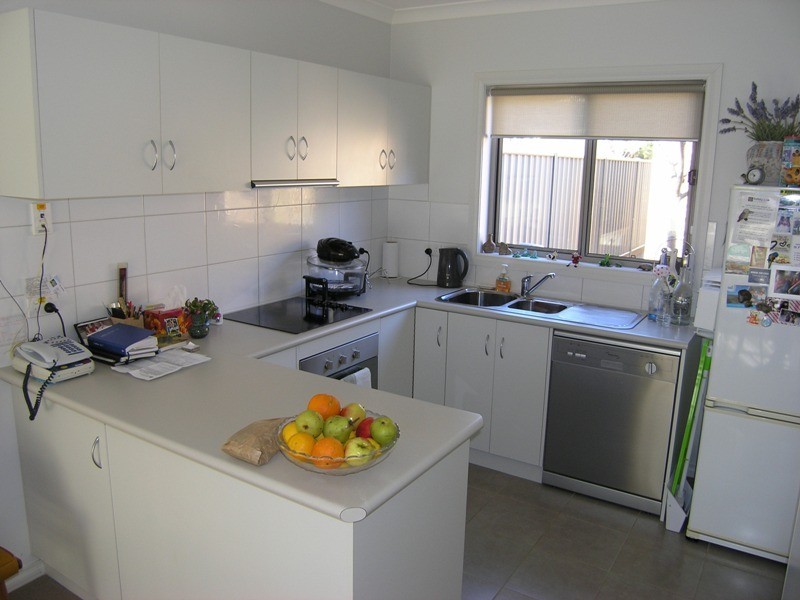 8 Mill Road, Bright VIC 3741