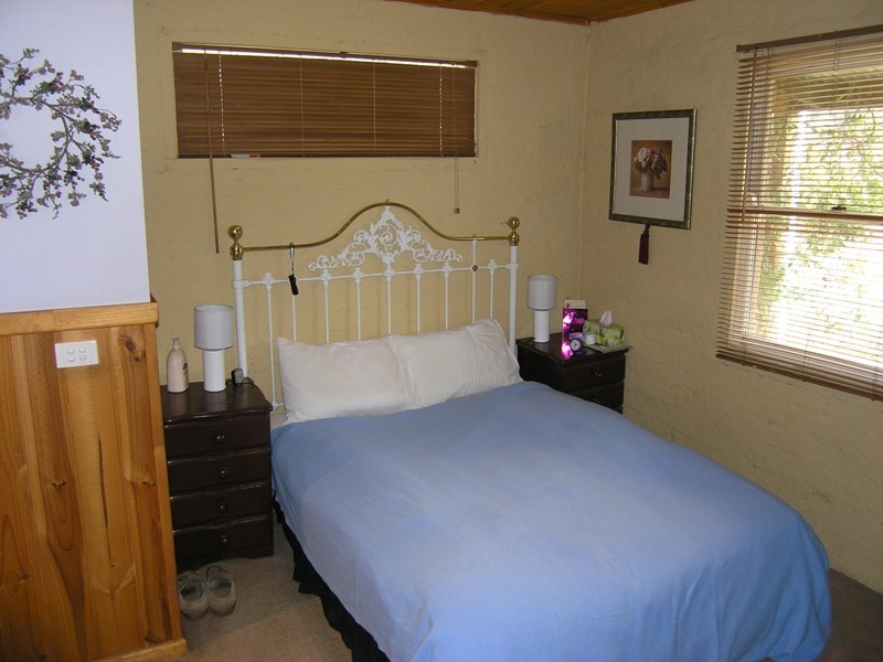 614 Morses Creek Road, Wandiligong VIC 3744