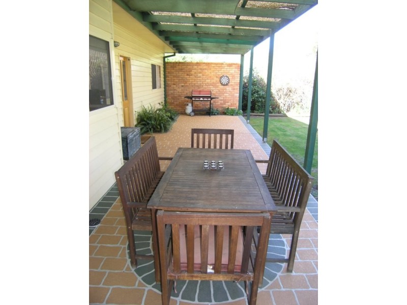 12A Park Street, Bright VIC 3741