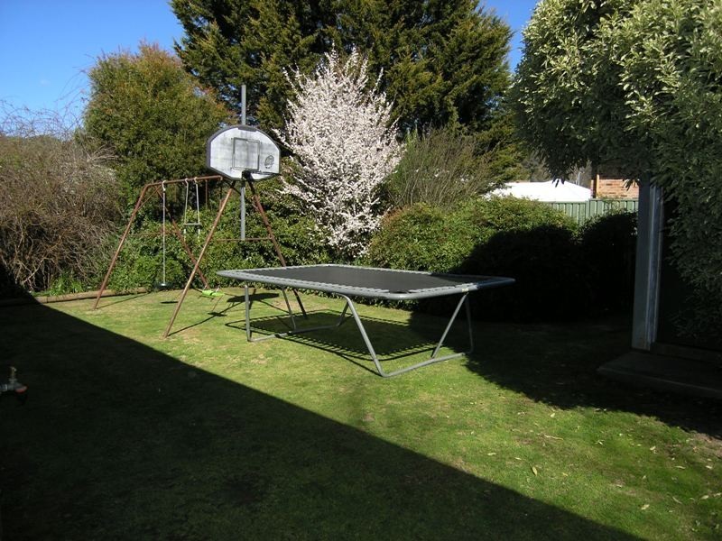 12A Park Street, Bright VIC 3741