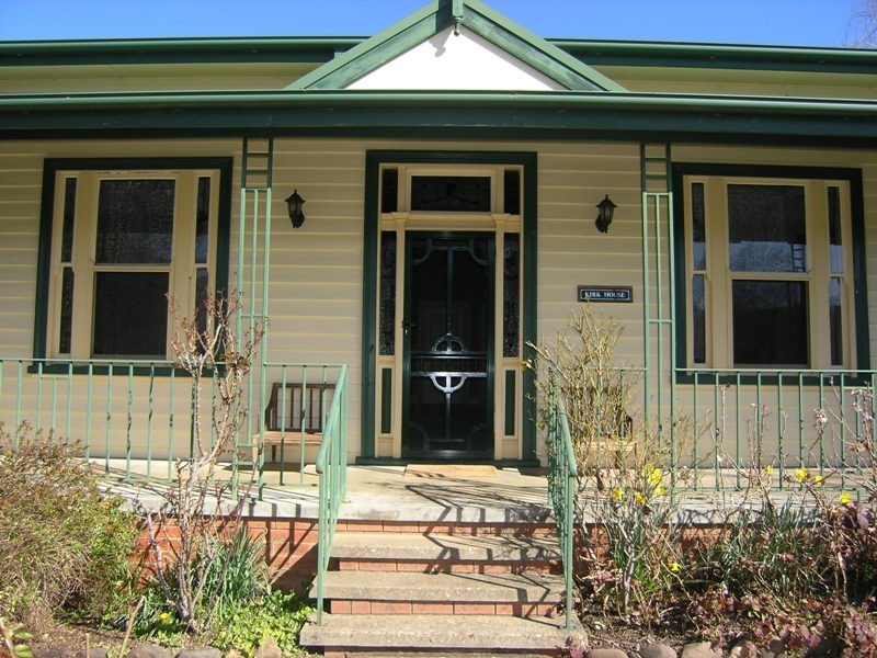 12A Park Street, Bright VIC 3741