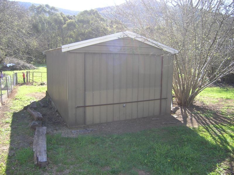 442 Morses Creek Road, Wandiligong VIC 3744