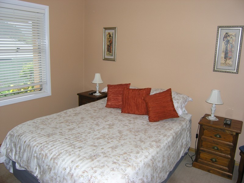 8 Lachlan Court, Bright VIC 3741