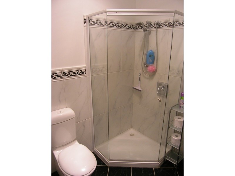 8 Lachlan Court, Bright VIC 3741