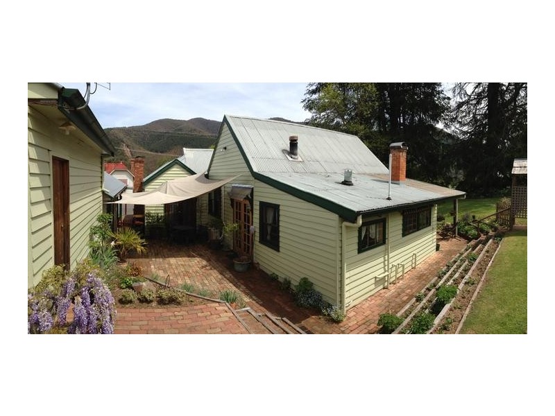 517 Morses Creek Road, Wandiligong VIC 3744