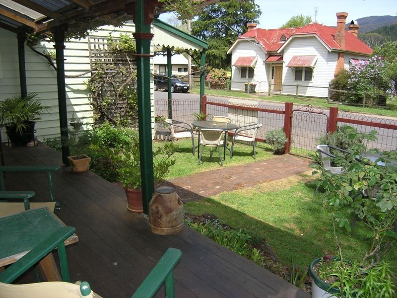 517 Morses Creek Road, Wandiligong VIC 3744